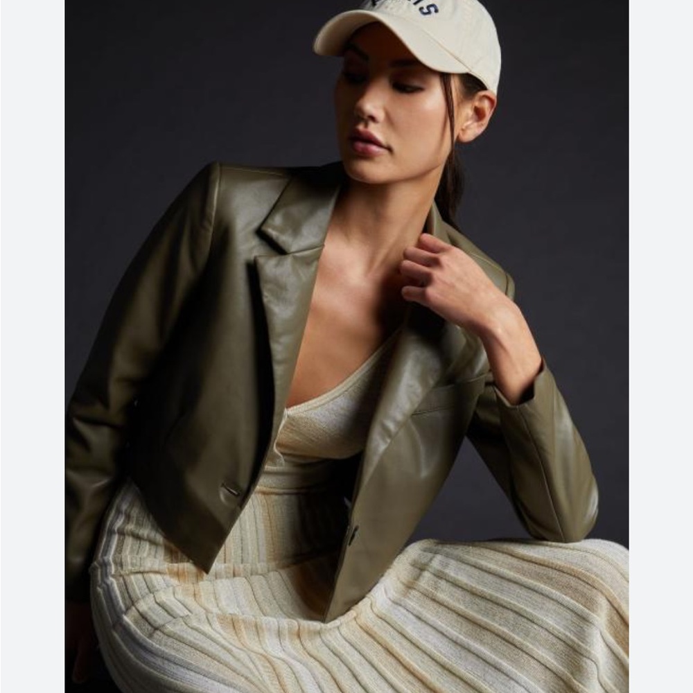 Anthropologie cropped leather jacket in forest green